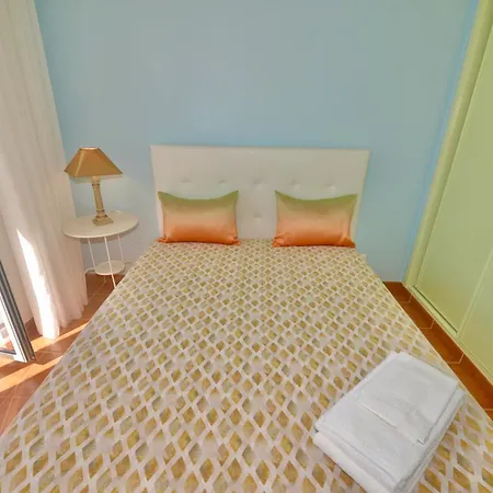 Σπίτι διακοπών Peaceful Patio & Bbq House-nazare Ναζαρέ